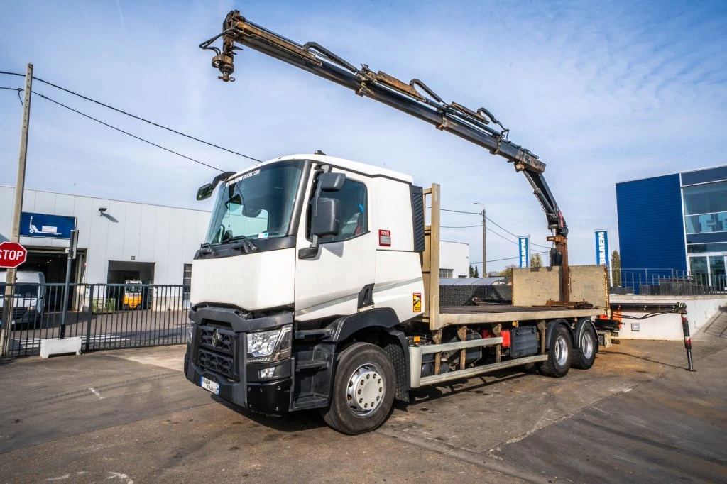 Renault 2017 - C 480 -6X4 + HIAB 14T/m/3ext. imagen 1