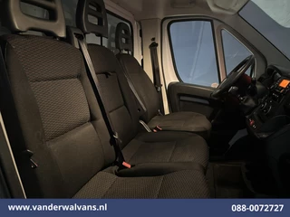 Peugeot Boxer 2022 - 2.2 BlueHDi 141pk Bakwagen 436cm Lang Laadklep Euro6 Airco | Cruisecontrol | 955kg laadvermogen obrazek 6