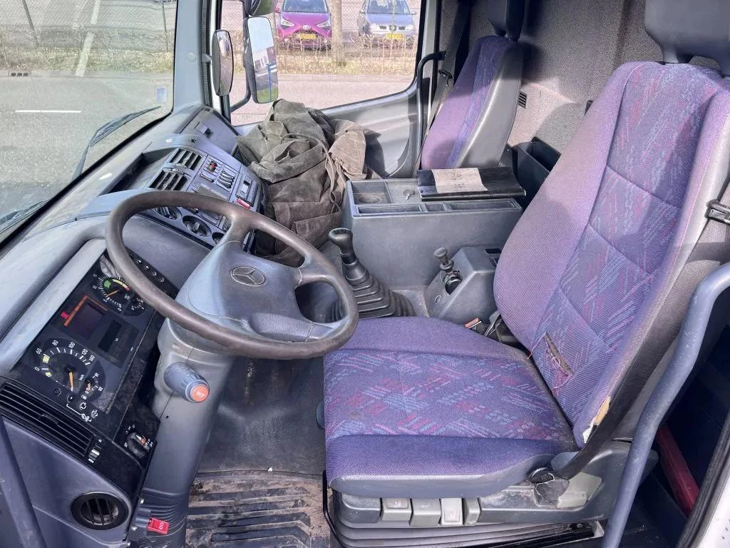 Mercedes-Benz Atego 2004 obrázek 38