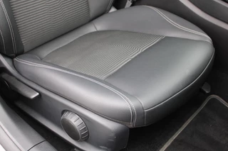 Mercedes-Benz A-Class 2021 - 250e AUT8 Advantage TREKHAAK CAMERA STUURWIELVERWARMING NAVI DAB obrazek 15