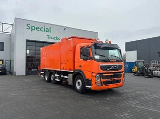 Volvo 340 2012 - FM 6x2 (euro 5) + IPSAM Hogedruk wegdek reiniger / High Pressure Road Surface Cleaner immagine 1