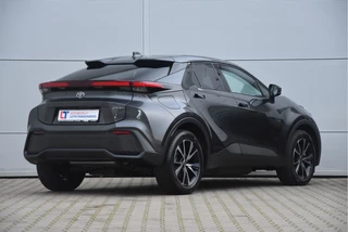Toyota C-HR 2025 - 2.0 Plug-in Hybrid 220 Dynamic afbeelding 2