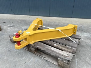 Cat N/A - D6R / D6T Zugmaul / Trekhaak image 1