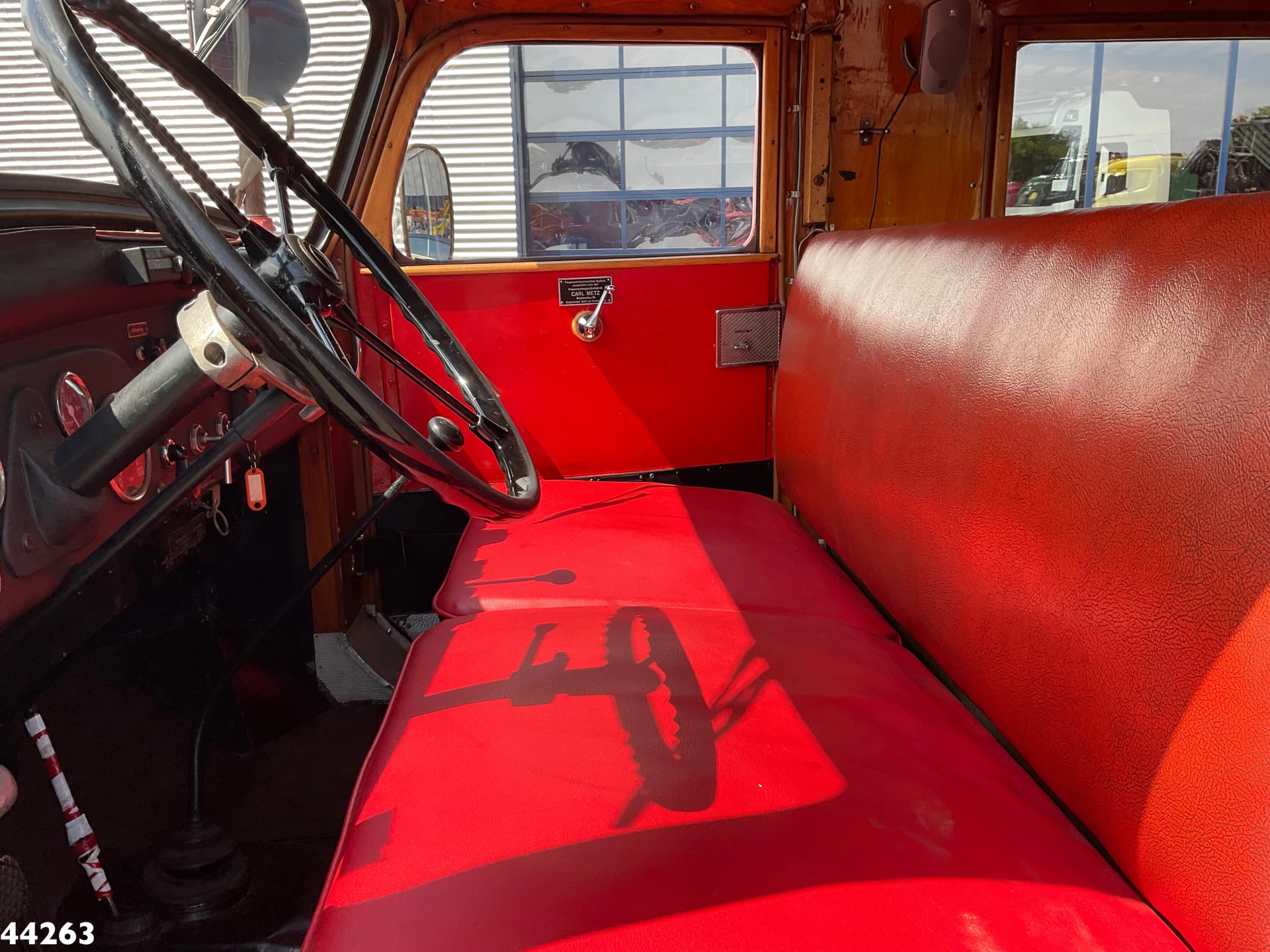 Mercedes-Benz LF 311 Oldtimer Feuerwehrfahrzeug Just 35.940 km! 1957 afbeelding 8