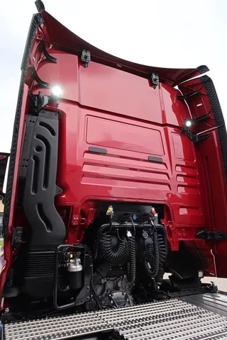 MAN TGX 2025 - 18.560 NEW! TGX 18.560 - D30 - ADR - Full AIR imagem 5