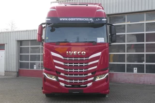 Iveco S-WAY 510 2021 - | Hydraulic | Retarder | 637466Km | 2021 | 2Tanks | Smart Tacho 2 | Alcoas | Full Spoiler | Stand Klima | Navi | Belgium Truck bild 2
