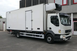 Volvo 240 2013 - FL | Carrier SUPRA 950Mt / Bi-temp | 3 Compartments | 465932Km | 2013 | 12Ton | 6 Cylinder | Dhollandia 1500Kg | TUV/MOT/APK 08-2026 | Luxembourg Truck te koop