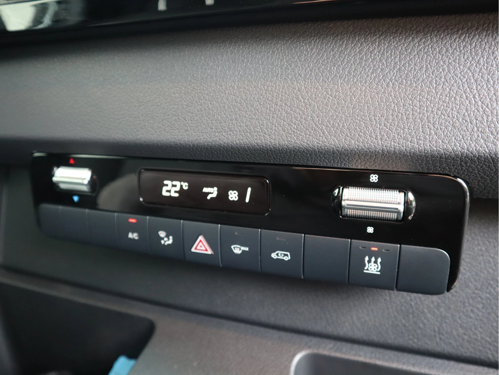 Mercedes-Benz eSprinter 2024 - 314 L2H2 Accu 56 kWh RWD WLPT 181 km - New Model - Snel laden - LED - Vol Opties zdjęcie 17