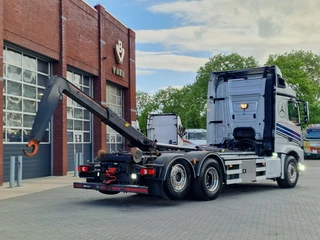 Mercedes-Benz Actros 2019 - 2558 6x2 - AJK Hooklift 20T - Euro 6 - 4.60 WB image 23