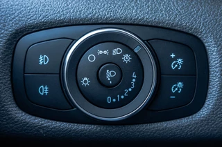 Ford Transit Custom 2022 - L2H1 | 130pk | Automaat | LED | Camera | Stoelverw. | Cruise | Airco obrazek 25