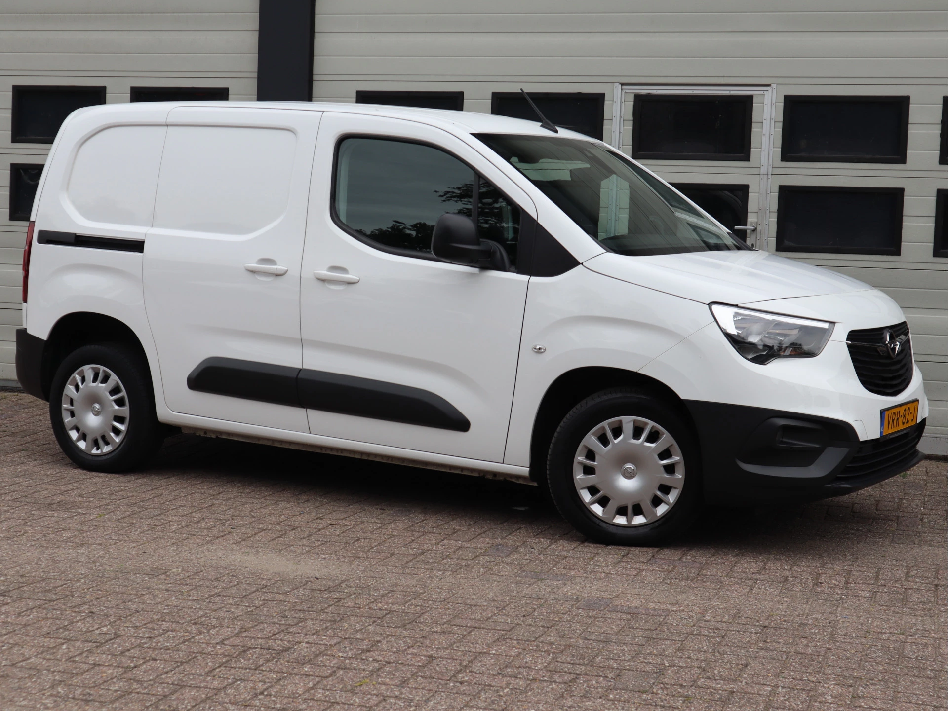 Opel Combo 2022 - 1.5D 131pk Automaat Euro 6 - Apple - Cruise - Airco obrázek 6