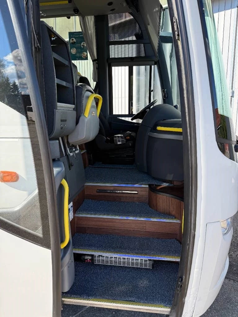 Volvo 2017 - B11R 9700HD. VIP! 2+1 seats! obrázek 24