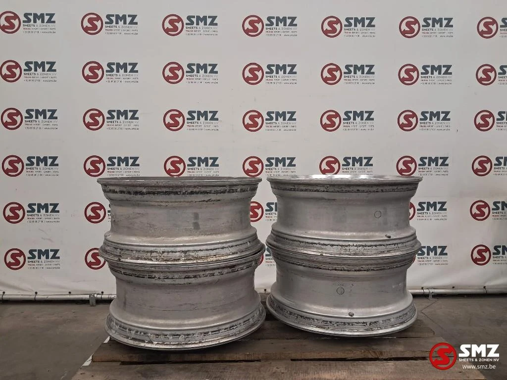 Diversen - Occ set van 4 velgen 22.5 x 9.00 Alcoa afbeelding 1
