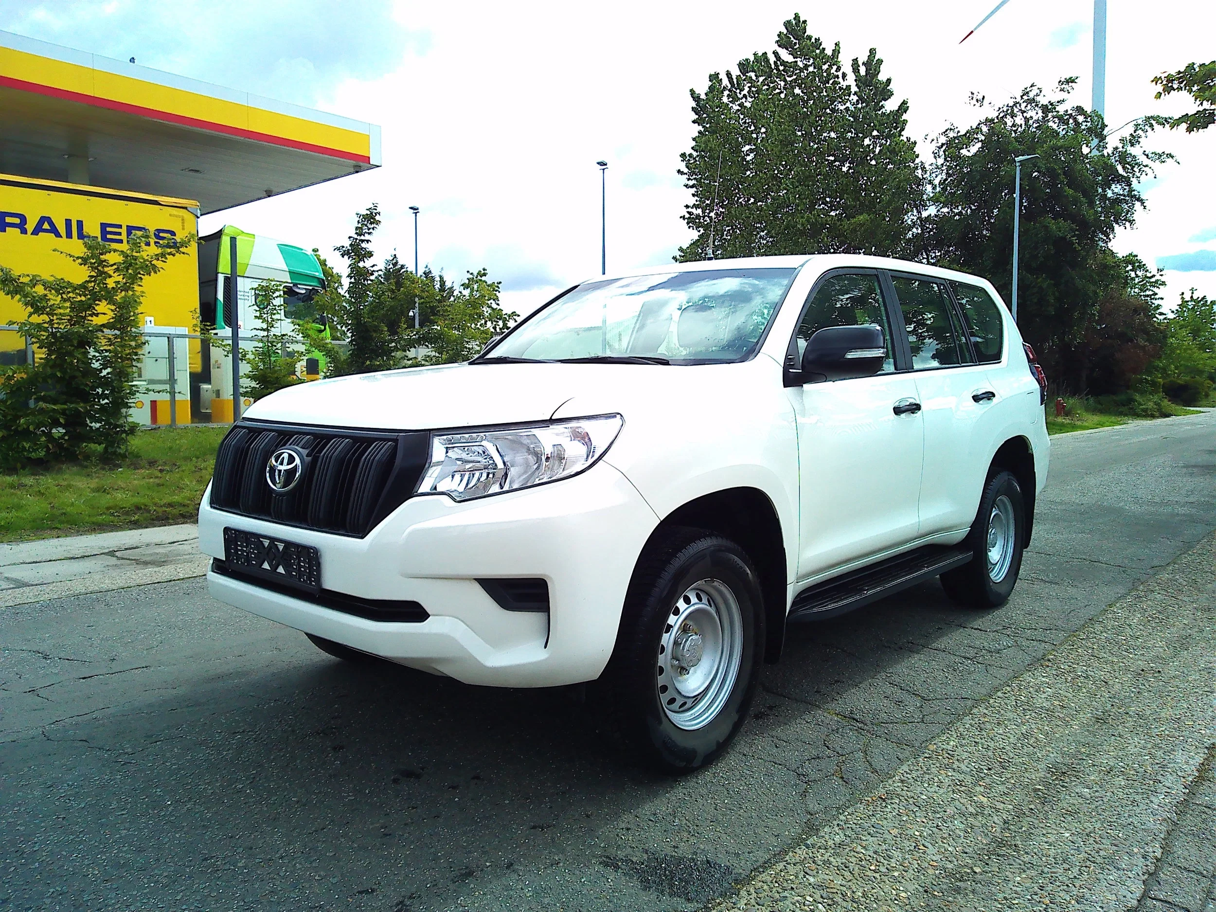 Toyota Land Cruiser 2021 - 2.8 L 4X4 T1 EXPORT afbeelding 1