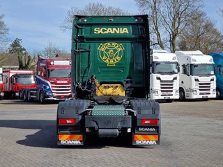 Scania R 2020 - R650 V8 NGS Highline 6x2 - Retarder - PTO/Hydraulic - Custom interior - Full air - 3.15 WB obrazek 6