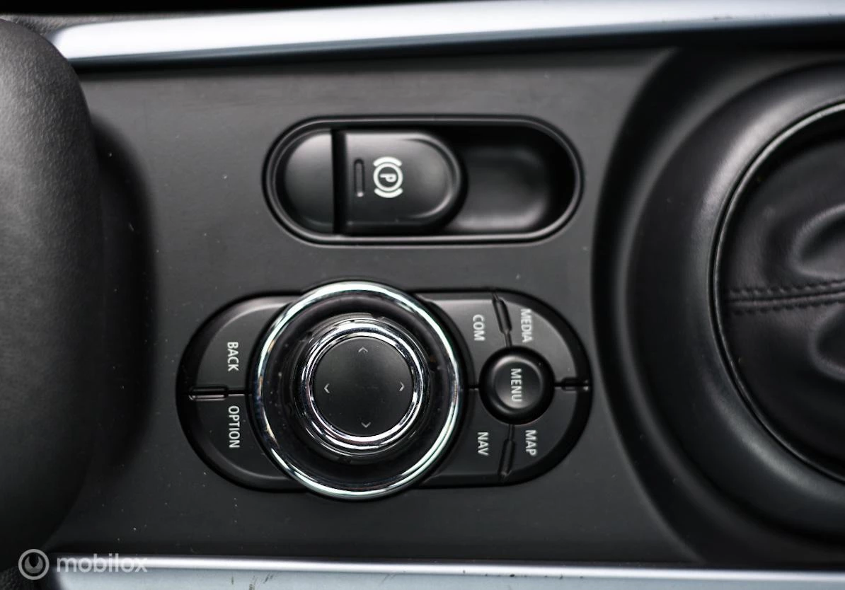 MINI Clubman 2021 - 1.5 Cooper Richmond Park Panoramdak zdjęcie 23