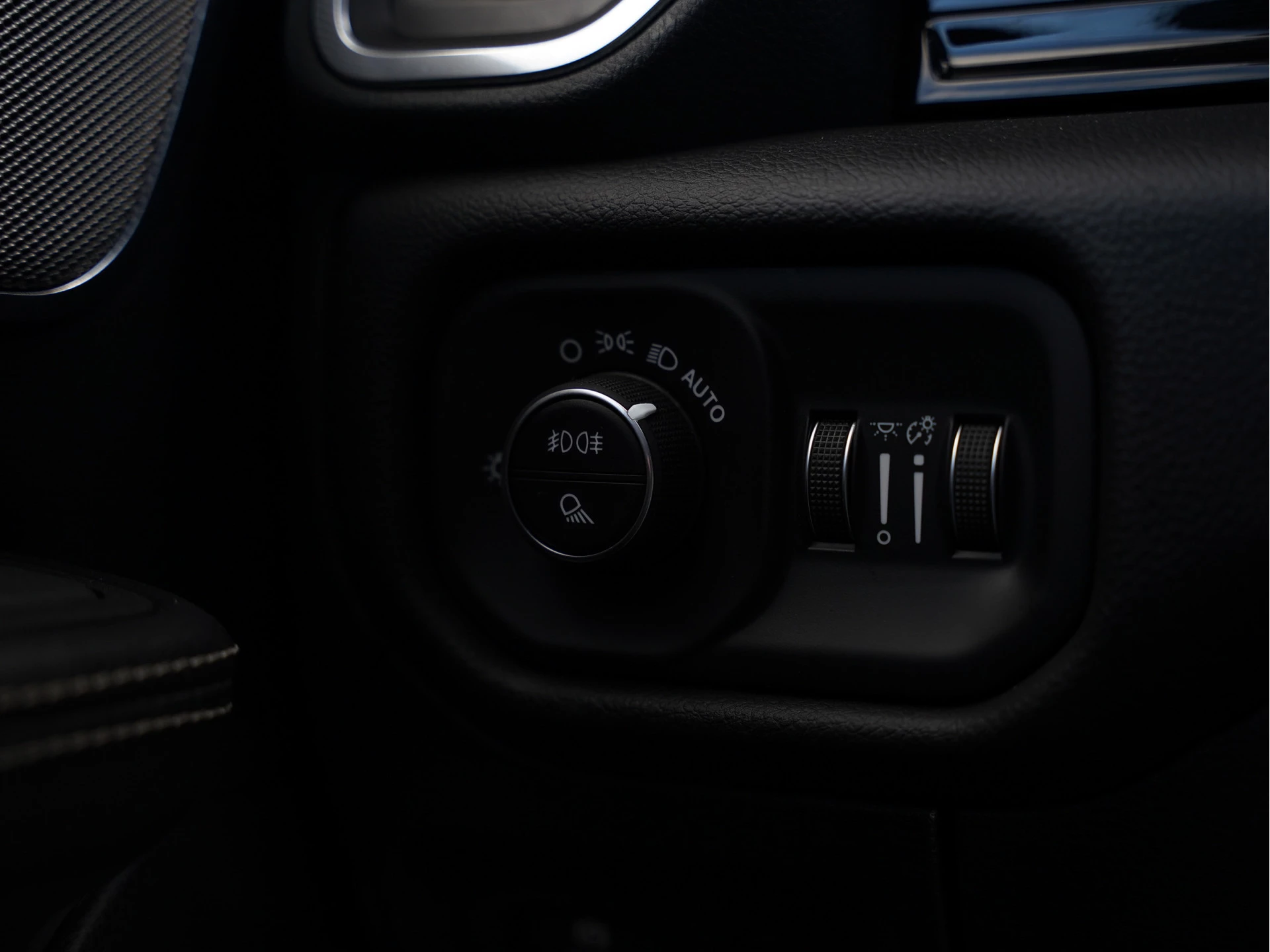 Dodge Ram 1500 2024 - Laramie Night SST Hurricane 426pk afbeelding 16