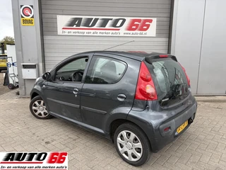 Peugeot 107 2010 - 1.0-12V XS zdjęcie 3 miniatura