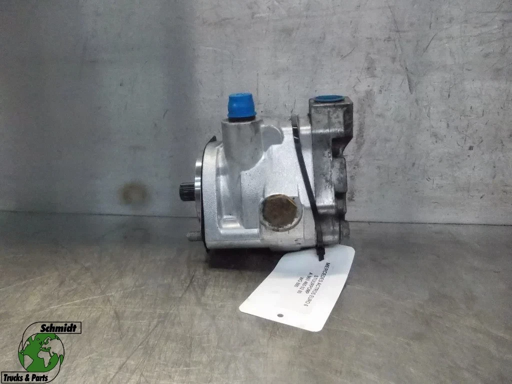 Mercedes-Benz - A 960 460 02 80 STUURPOMP BENZ 1848 MP5 EURO 6 afbeelding 1