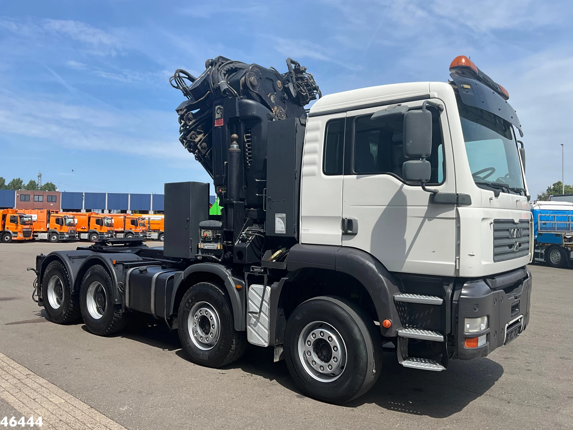 MAN TGA 2003 - 41.363 8x4 Manual Full steel Hiab 80 Tonmeter laadkraan + Fly-Jib obrázek 5