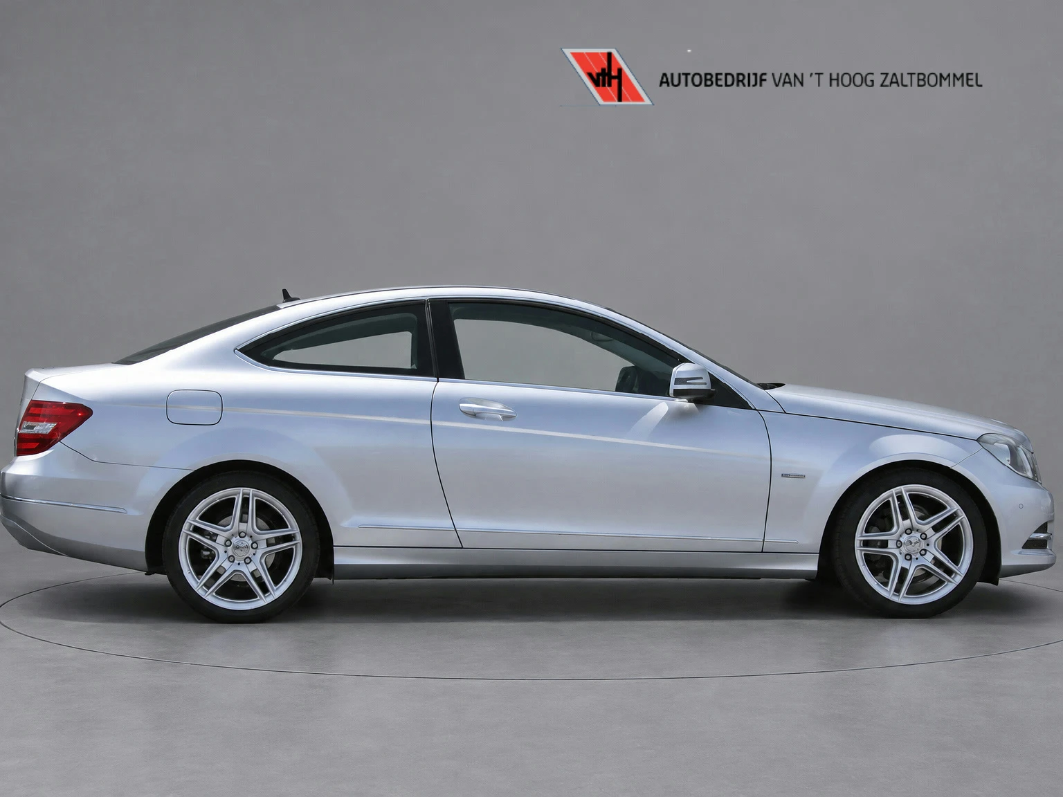 Mercedes-Benz C-Class 2011 - Coupé 180 AUT7 Ambition NAVI 18'' <<ZEER NETTE AUTO>> image 1