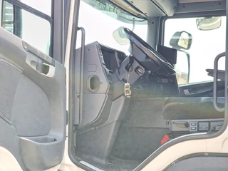 Scania P 2015 - P280 4x2 Mitsubishi frigo - Zepro loadlift - Full air - Euro 6 obrazek 12