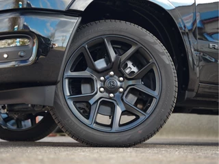 Dodge Ram 1500 2024 - Laramie Night SST Hurricane 426pk image 51