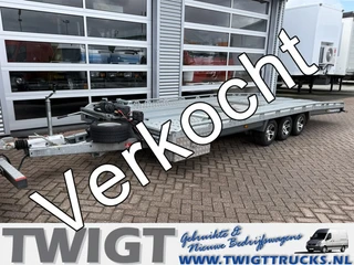 Brian James Kantelbare autotransporter (2024) 2024 afbeelding 1 miniatuur