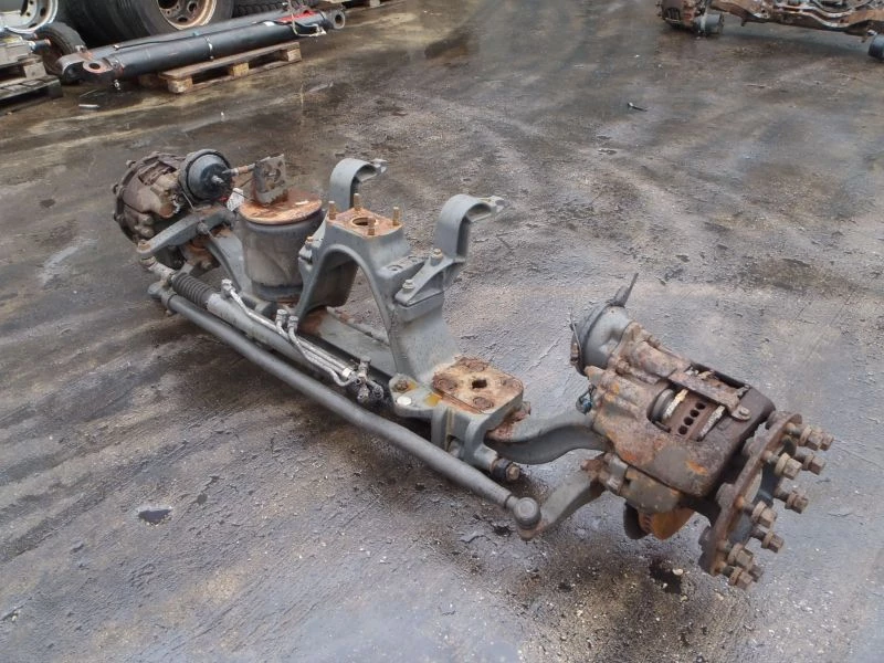 Volvo 2003 - GESTUURDE MEELOOPAS imagen 2