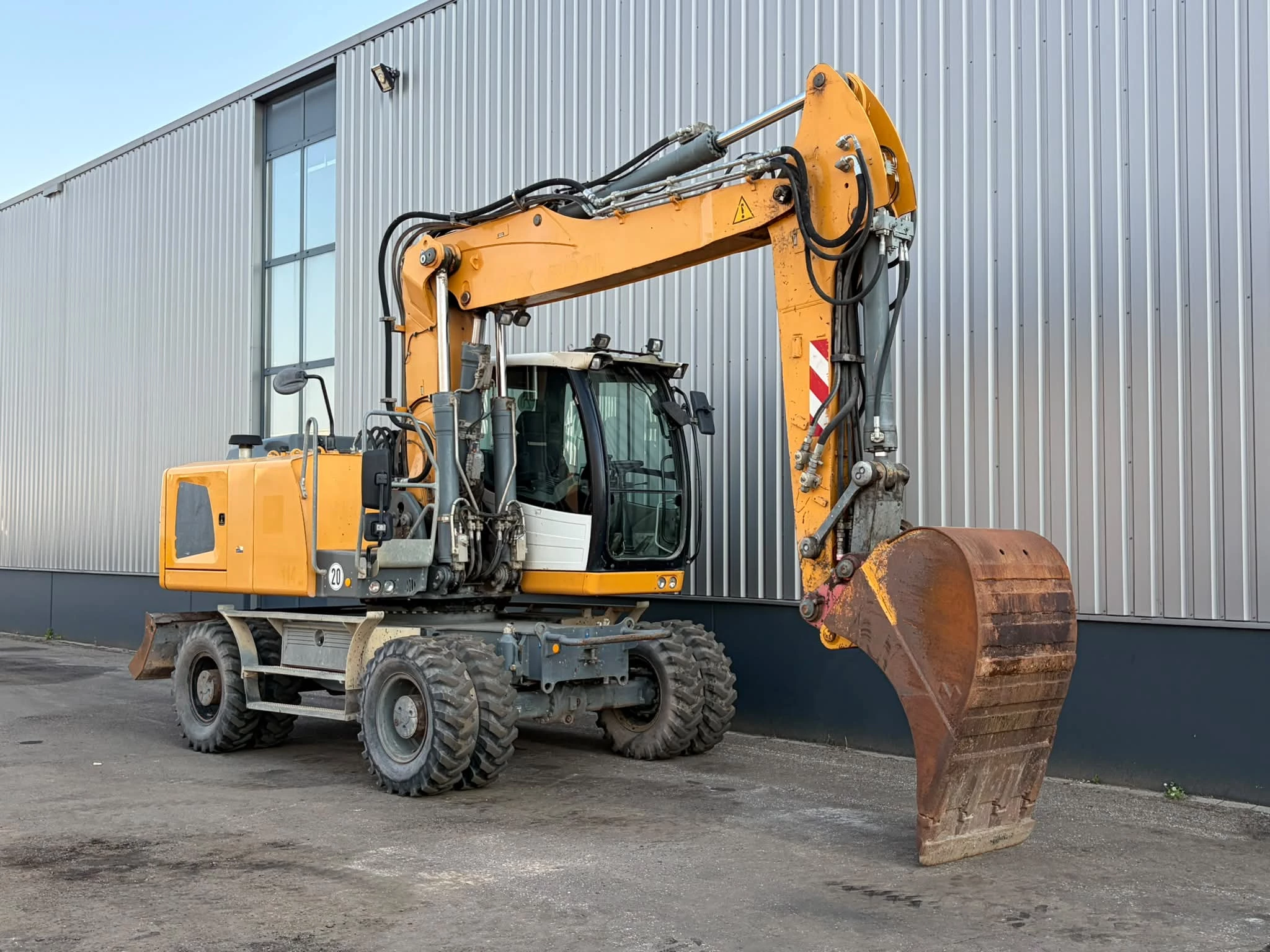 Liebherr A920 Litronic 2013 изображение 10
