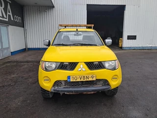 Mitsubishi L200 2006 - , 4x4 , 2.5 Di-D , Club cab afbeelding 5