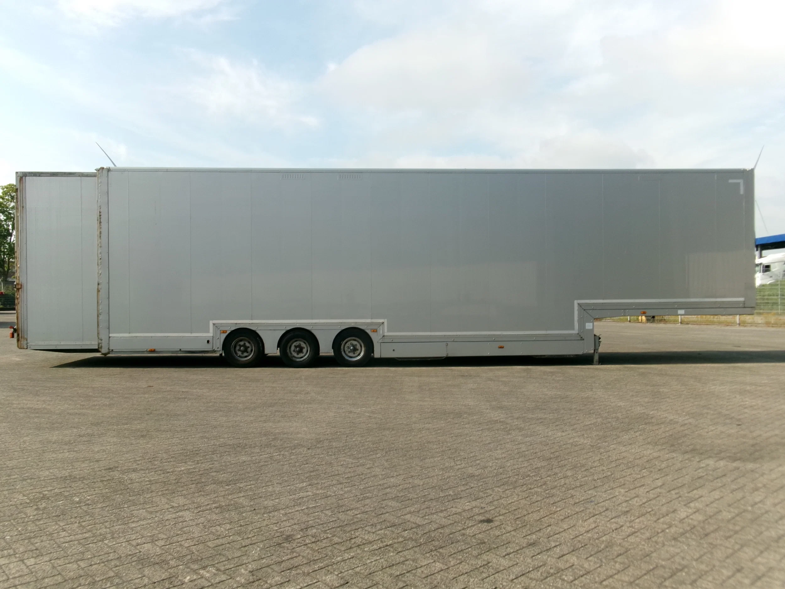 KAESSBOHRER SP-9-16CVTG 2010 - SP-9-16CVTG APK 07-2027 afbeelding 8