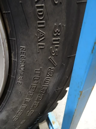 - Geen producent - N/A - NEXT TREAD 315/80 imagen 3