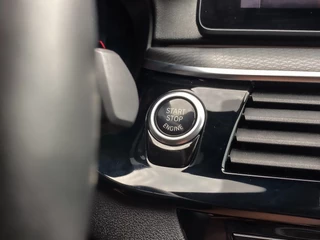 BMW 5 Series 2022 - Touring 520i 184PK Automaat M-Sport obrazek 61
