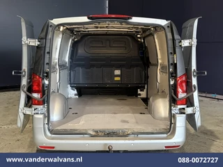Mercedes-Benz Vito 2020 - 114 CDI 136pk L2H1 Euro6 Airco | Camera | LED | Trekhaak | Cruisecontrol | Stoelverwarming afbeelding 3 miniatuur