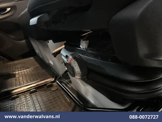Mercedes-Benz Sprinter 2020 - 314 CDI 143pk L2H1 Euro6 Airco | Camera | Apple Carplay | Trekhaak | Chauffeursstoel image 4