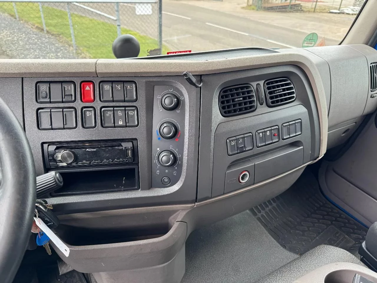 DAF LF 180 2019 Bild 16