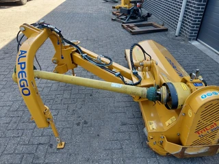 Alpego Trilat TL31-200 AM Verstek Klepelmaaier 2022 afbeelding 3 miniatuur