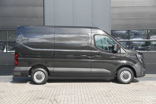 Renault Master 2026 - E-Tech T35 L2H2 Advance Long Range 87 kWh 143pk - Navi - Camera - Betimmering - Trekhaak - 270 GR deuren - Rijklaar image 3 thumbnail