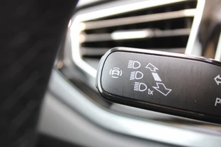 Volkswagen Taigo 2022 - 1.0 TSI Style Automaat Panodak Carplay Keyless Stoelverwarming !!NIEUWBINNEN!! obrazek 39