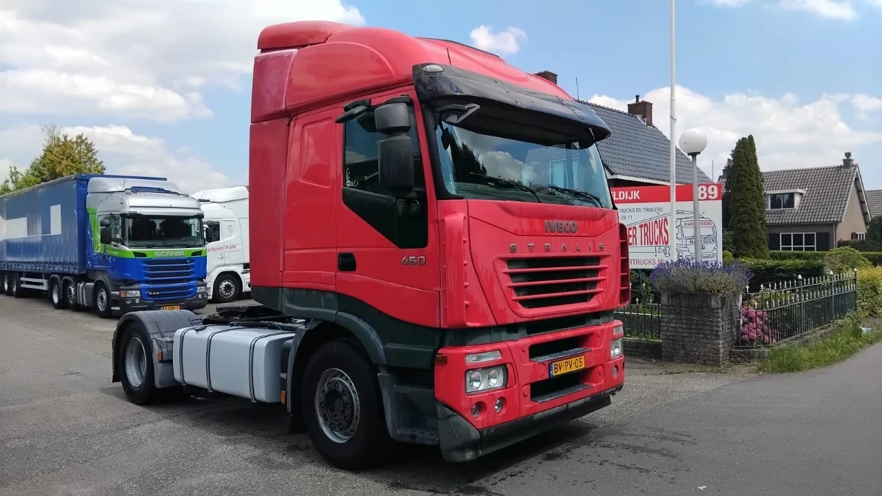 Iveco Stralis 2006 - AS440S45T MANUAL ZF HOLLAND TRUCK image 2