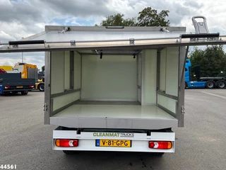 Peugeot e-Expert 2024 - 100% elektrisch kippende zijlader afbeelding 10