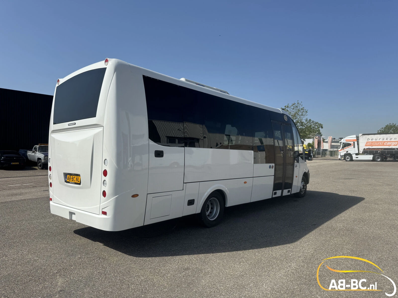 Iveco Rosero First 24 Seats EURO 6 2015 afbeelding 15