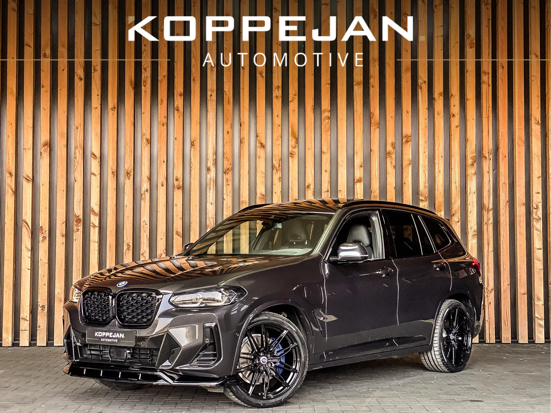 BMW X3 2023 - xDrive30e 292PK High Executive M-Sport afbeelding 1