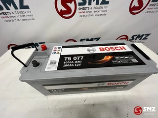 Diversen N/A - Batterij 12v pro shd 180 ah 1000a bosch obrazek 2