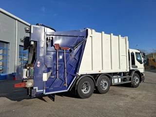 Volvo FE 260 2011 - / NL GARBAGE TRUCK / TUV:26-09-2026 / LENKACHSE / ONLY:361848 KM / AIRCO / 3SEATS / AUTOMATIC / EURO-5 / 2011 obrazek 10