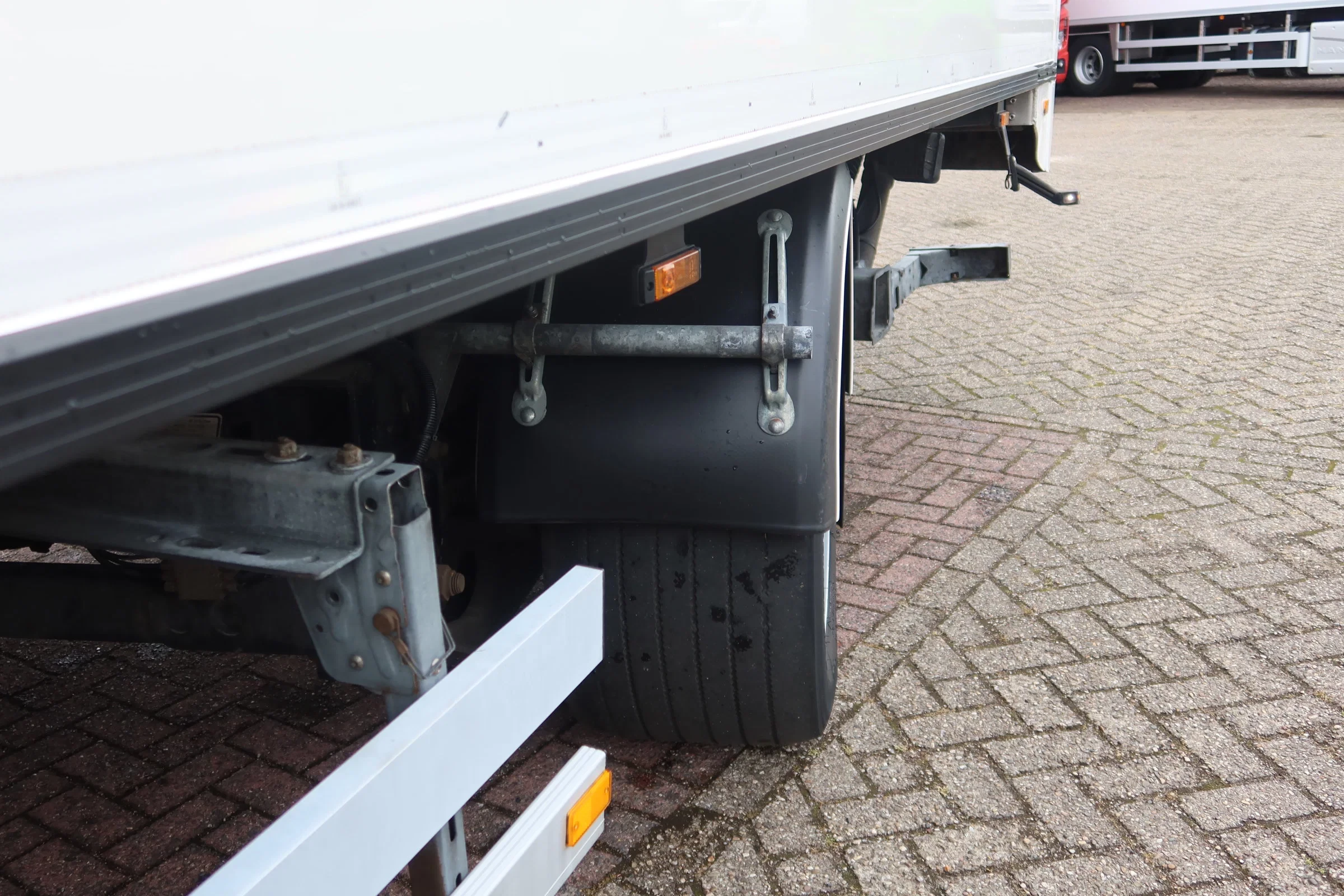 MAN TGM 2019 - 15.290 Trekker + Heiwo city trailer geisoleerd + klep DHollandia 2000kg afbeelding 20