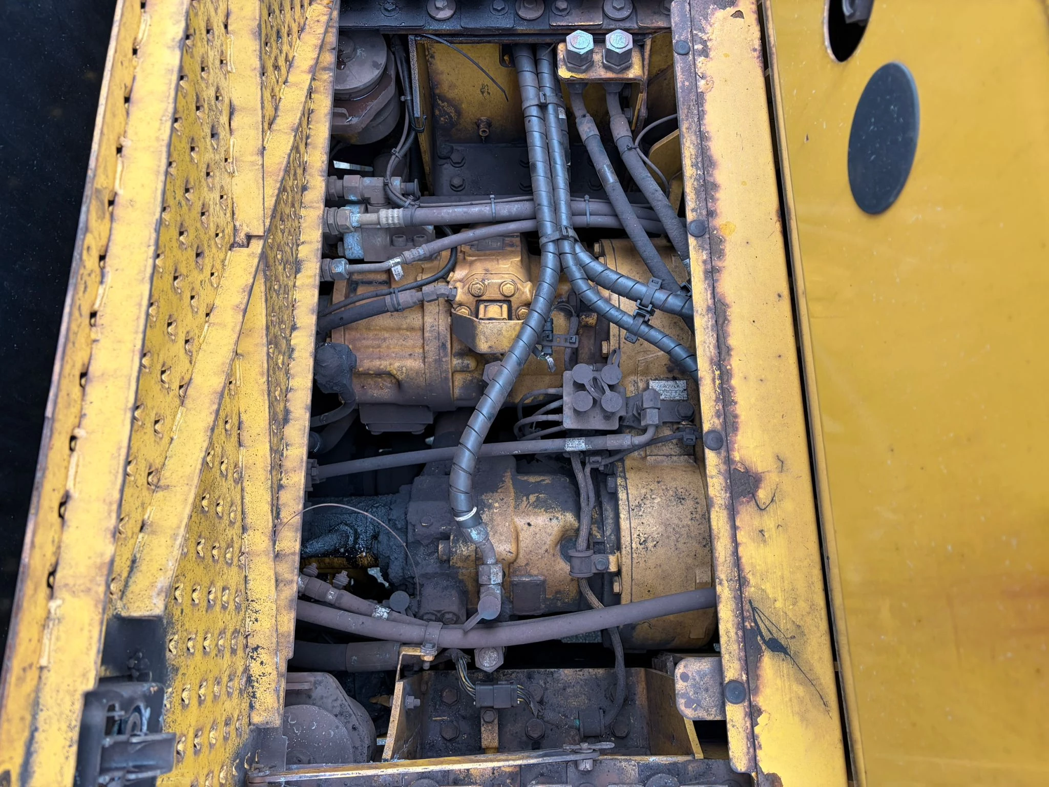 Caterpillar 988K 2018 obrázek 28