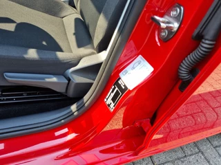 Volkswagen up! 2017 - AUTOMAAT, AIRCO, 4 DEURS 1.0 BMT move up! imagen 10