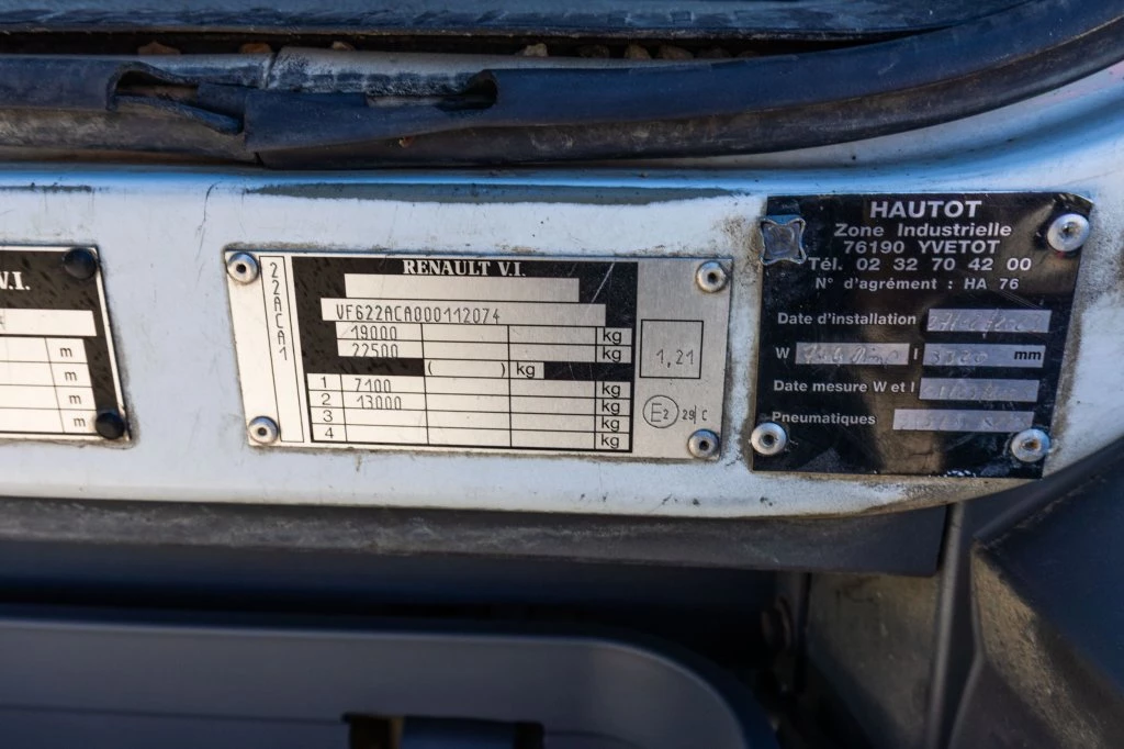 Renault 2005 - PREMIUM 270 + MAGYAR 13000L+4COMP+INTARDER obrázek 23